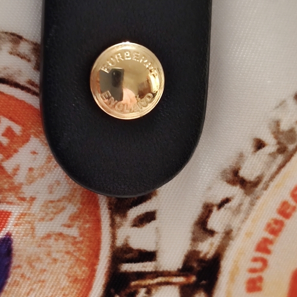 Authentic Burberry bottle cap nylon tote rare - Picture 11 of 15